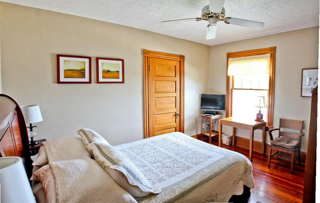 Night Swan Intracoastal Bed & Breakfast New Smyrna Beach Eksteriør billede