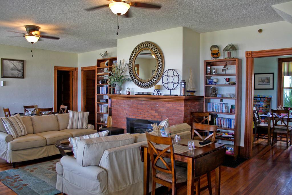 Night Swan Intracoastal Bed & Breakfast New Smyrna Beach Eksteriør billede