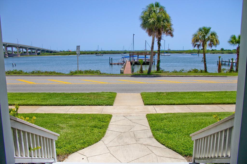 Night Swan Intracoastal Bed & Breakfast New Smyrna Beach Eksteriør billede