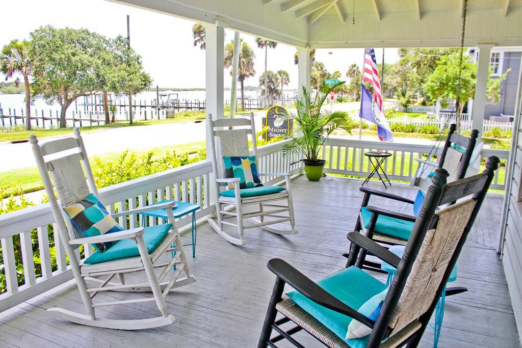 Night Swan Intracoastal Bed & Breakfast New Smyrna Beach Eksteriør billede