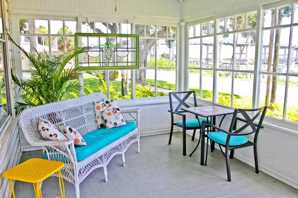 Night Swan Intracoastal Bed & Breakfast New Smyrna Beach Eksteriør billede