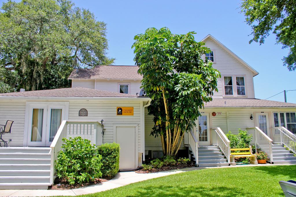 Night Swan Intracoastal Bed & Breakfast New Smyrna Beach Eksteriør billede