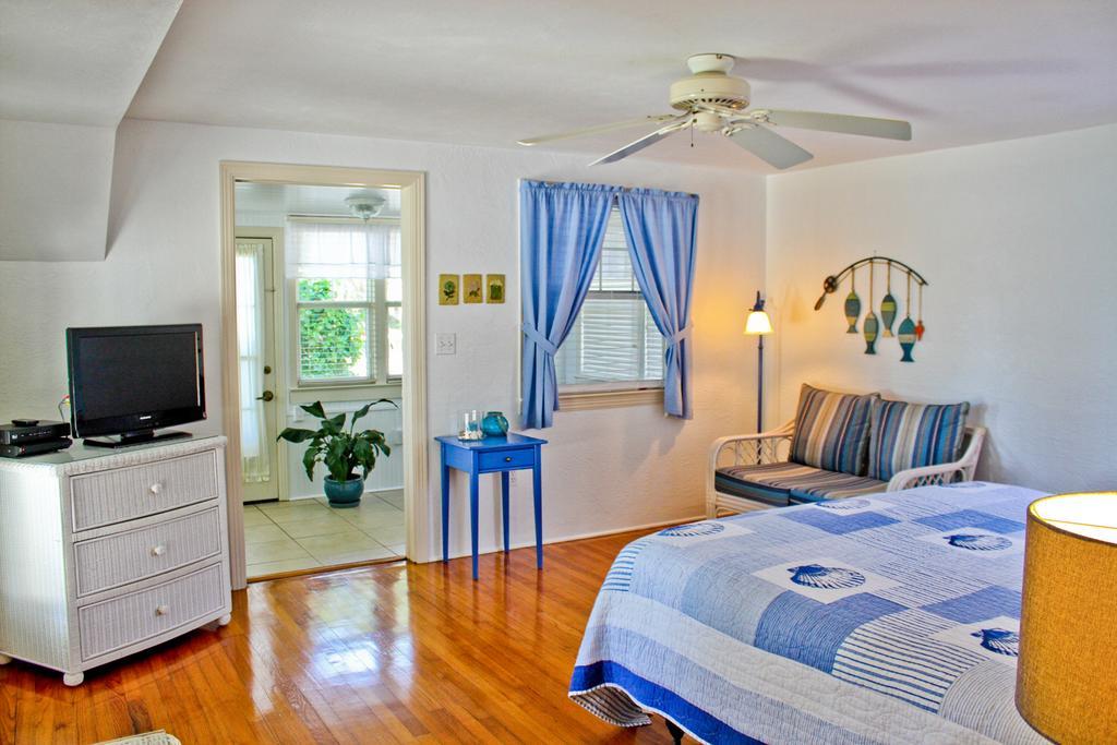 Night Swan Intracoastal Bed & Breakfast New Smyrna Beach Eksteriør billede