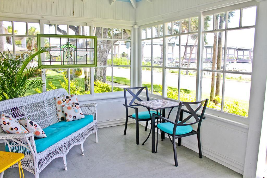 Night Swan Intracoastal Bed & Breakfast New Smyrna Beach Eksteriør billede